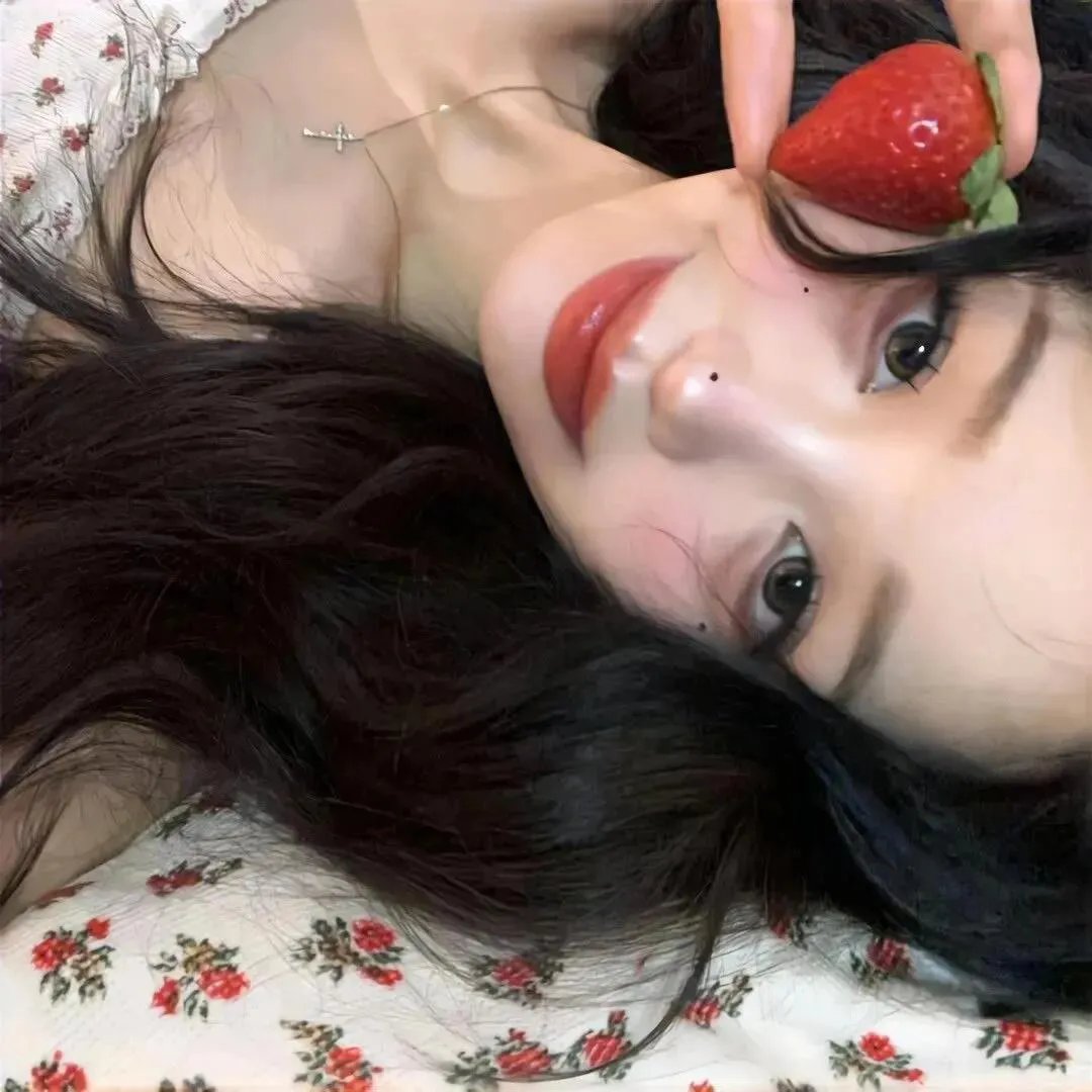 俏寡妇